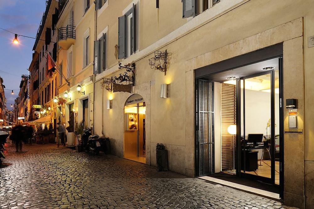 מלון רומא Mario De' Fiori 37 מראה חיצוני תמונה